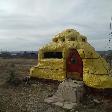 La Loma Del Chivo Llc - The Spirit Room Marathon Exterior foto
