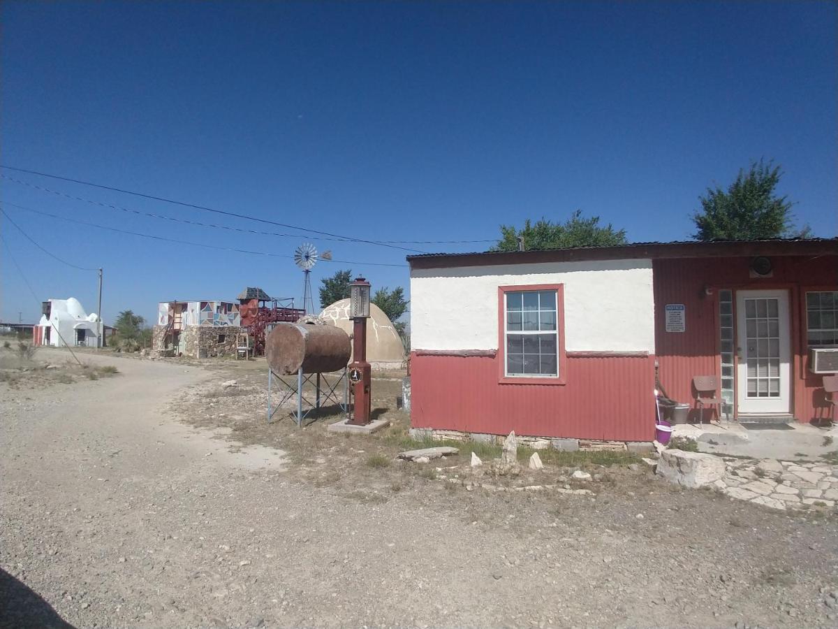 La Loma Del Chivo Llc - The Spirit Room Marathon Exterior foto
